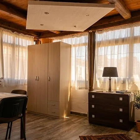Da Laura A Castelforte بيت للعطل *
